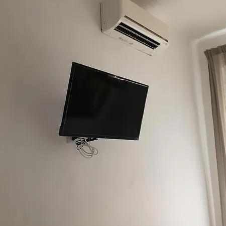 Πανσιόν Liberty Λα Σπέτσια